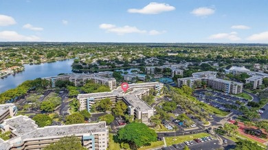 Stunning fully remodeled 2BR/2BA top-floor corner unit, 1,187 sq