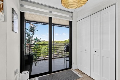 Stunning fully remodeled 2BR/2BA top-floor corner unit, 1,187 sq