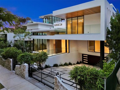 An architectural showpiece in the prime location of Historic