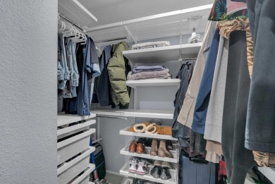 5202 Shelter Creek LN