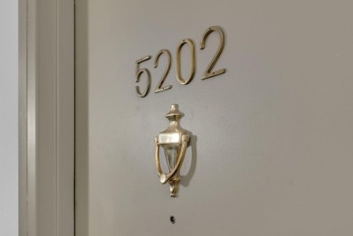 5202 Shelter Creek LN