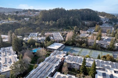 5202 Shelter Creek LN