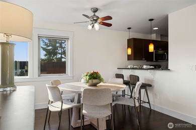 Just reduced to $599,900 -- Top-floor penthouse in Fremont!