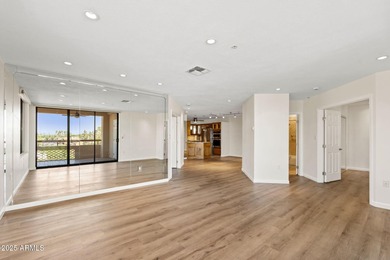 BREATHTAKING VIEWS! Magnificent top floor premium corner unit