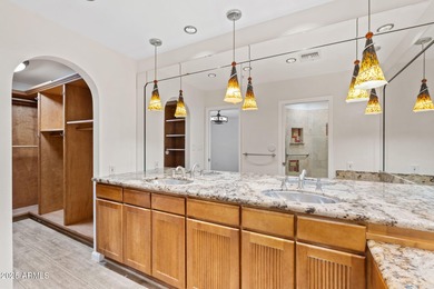 BREATHTAKING VIEWS! Magnificent top floor premium corner unit