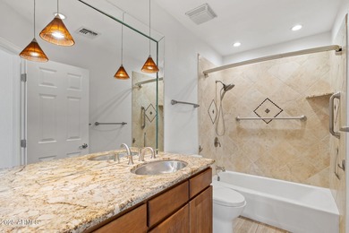 BREATHTAKING VIEWS! Magnificent top floor premium corner unit