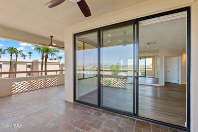 BREATHTAKING VIEWS! Magnificent top floor premium corner unit