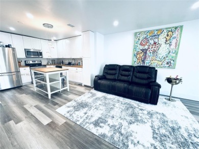 Great opportunityPLETELY RENOVATED!  Biggest 2B/2B PENTHOUSE