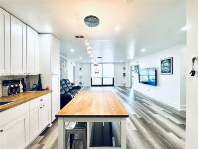 Great opportunityPLETELY RENOVATED!  Biggest 2B/2B PENTHOUSE