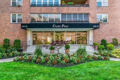 Located in Beechhurst, this expansive 3 Bedroom,2 Bathroom