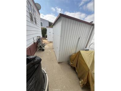 Welcome to this charming 2-bedroom, 2-bath manufactured home