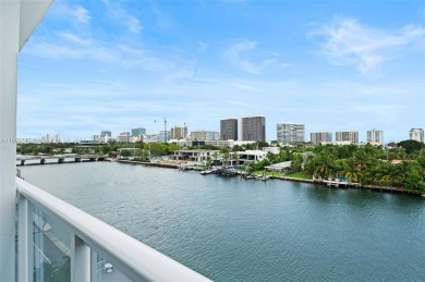Stunning 2 bedrooms, 2 baths boasts breathtaking views of the
