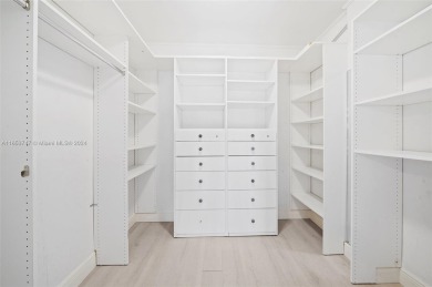 Stunning 2 bedrooms, 2 baths boasts breathtaking views of the