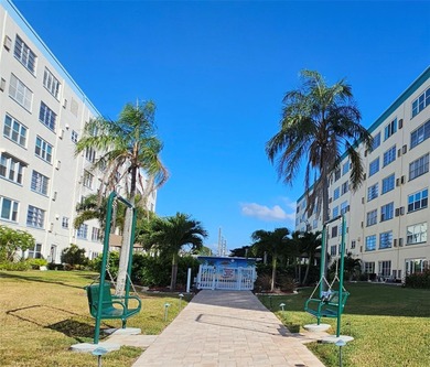 OWNER MOTIVATED! PRICE REDUCED! Bring all offers!!  Be sure to