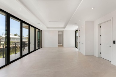 Extraordinary 6,043 Sq.Ft. waterfront home with the finest