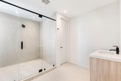 Extraordinary 6,043 Sq.Ft. waterfront home with the finest