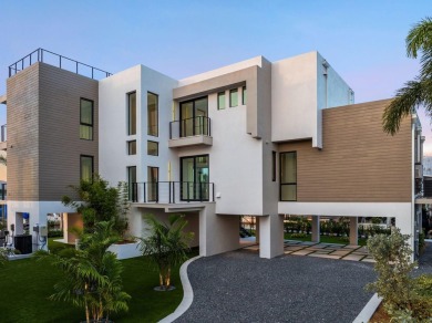 Extraordinary 6,043 Sq.Ft. waterfront home with the finest