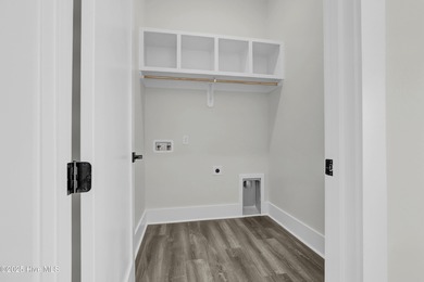 Welcome to the Coresound Cottage by Channel Marker Builders!