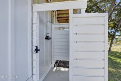 Welcome to the Coresound Cottage by Channel Marker Builders!