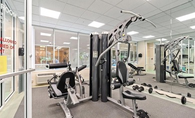 Welcome to Paradise at 4 Oceans West - Cloverleaf nestled on the