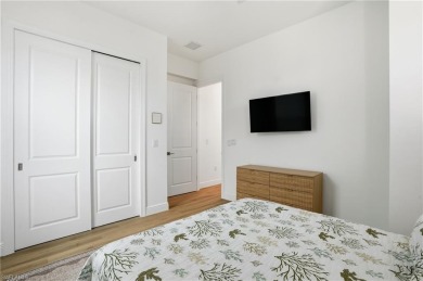 NEW CONSTRUCTION! NEW CONSTRUCTION!! NEW CONSTRUCTION!!!  Stop