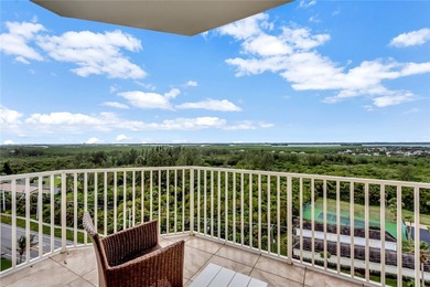 Panoramic ocean views from this lovely penthouse condo. Elevator