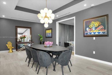 Residence 510 at The Ritz-Carlton Residences, Miami Beach offers