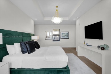 Residence 510 at The Ritz-Carlton Residences, Miami Beach offers