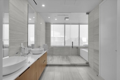 Residence 510 at The Ritz-Carlton Residences, Miami Beach offers