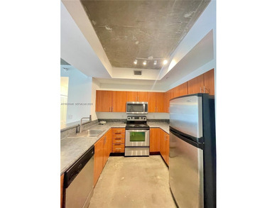 BEAUTIFUL APARTMENT IN MIDTOWN. 2 BEDROOM AND 2 BATHROOM. WITH