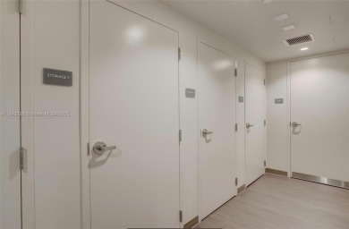 Absolute best downtown address in the heart of Ft.Lauderdale!