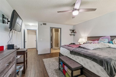 Very Bright and Desirable *Grande* End Unit with Stunning Lake