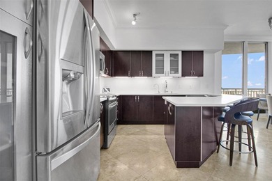 BEAUTIFUL PENTHOUSE CORNER UNIT AMAZING VIEWS OF OCEAN, CITY AND