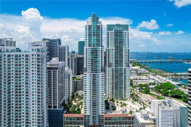 Welcome to Vizcayne South! Beautiful and charming studio with