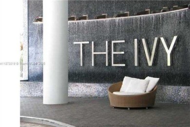 STYLISH 1 BED / 1 BATH AT THE IVY - LIVE IN THE HEART OF