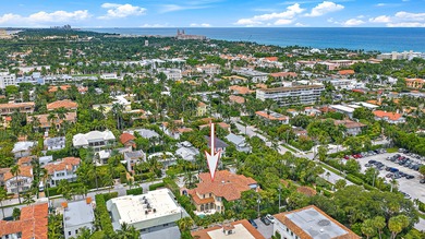 Perfectly situated just two blocks from the world-renowned