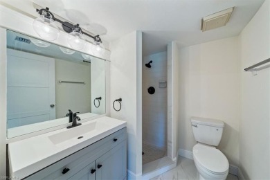 WOW! Fabulously updated 2nd floor unit with a perfect North