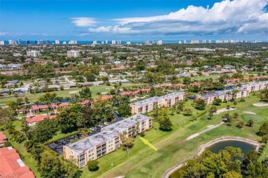 WOW! Fabulously updated 2nd floor unit with a perfect North