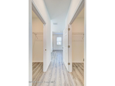 BRIGHT, SUNNY, CLEAN, NEWER! 2023-Built Home with Modern