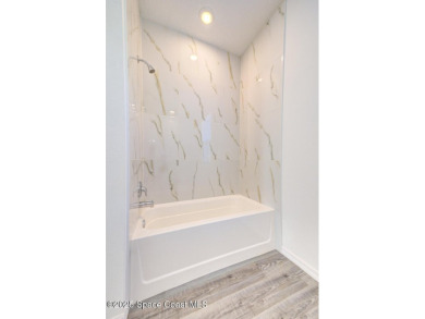 BRIGHT, SUNNY, CLEAN, NEWER! 2023-Built Home with Modern