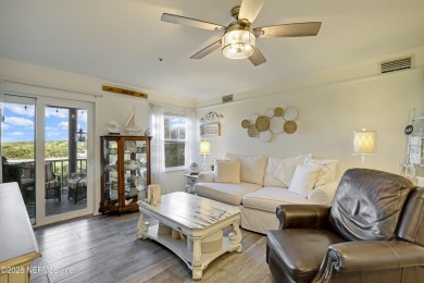 **GATED COMMUNITY**OCEAN FRONT**UPDATED** Step RIGHT ACROSS THE