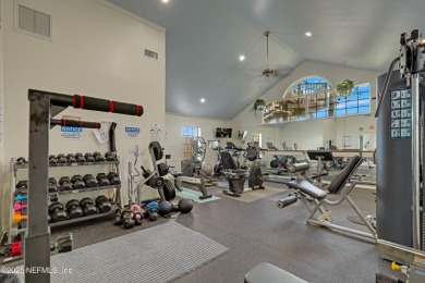 **GATED COMMUNITY**OCEAN FRONT**UPDATED** Step RIGHT ACROSS THE