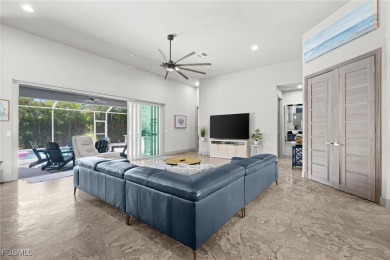 The Blue Pearl is a luxurious, spacious 3 bedroom, 3.5 bathroom