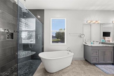 The Blue Pearl is a luxurious, spacious 3 bedroom, 3.5 bathroom