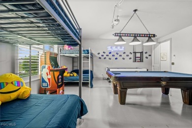 The Blue Pearl is a luxurious, spacious 3 bedroom, 3.5 bathroom