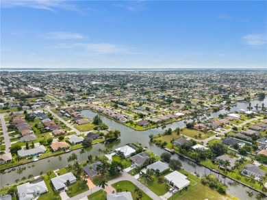 The Blue Pearl is a luxurious, spacious 3 bedroom, 3.5 bathroom