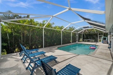 The Blue Pearl is a luxurious, spacious 3 bedroom, 3.5 bathroom