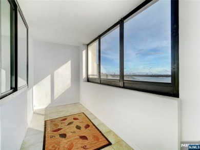 Experience elevated living on the 17th floor of The Apogee. This