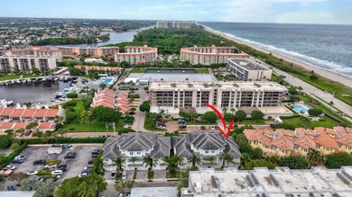 Luxury Townhome with Private Deeded Beach Access! This