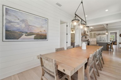 Welcome home to Oyster Bay Harbour! Enjoy breathtaking sunrise